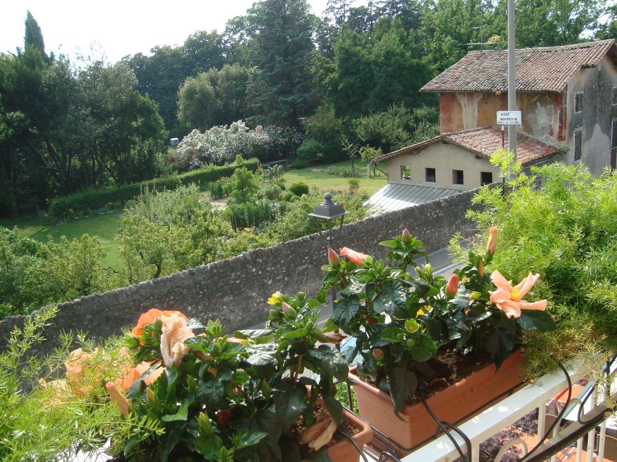 Hotel Orchidea Bardolino Zewnętrze zdjęcie