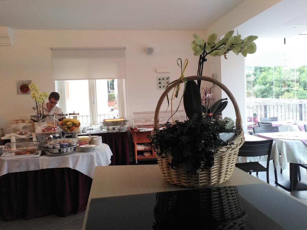 Hotel Orchidea Bardolino Zewnętrze zdjęcie